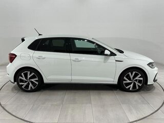 2022 Volkswagen Polo VI Рестайлинг (EU Market), белый, 1495700 рублей, вид 4