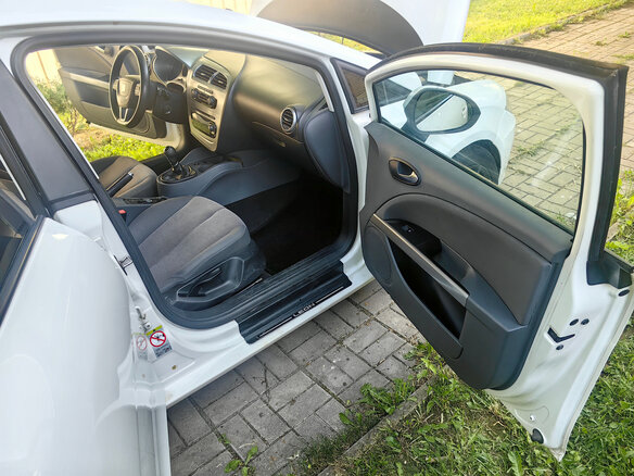 2010 SEAT Leon II Рестайлинг, белый, 535000 рублей - вид 8