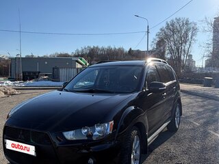 2011 Mitsubishi Outlander II Рестайлинг, чёрный, 1360000 рублей, вид 2