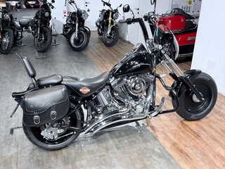 2002 Harley-Davidson Fat Boy, чёрный, 999000 рублей, вид 4