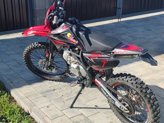 2024 Regulmoto Seven Medalist Pro, красный, 89000 рублей, вид 4