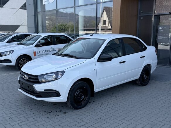 2026 Lada (ВАЗ) Granta I Рестайлинг, белый, 885000 рублей