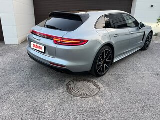 2018 Porsche Panamera 4S Sport Turismo II, серебристый, 6800000 рублей, вид 5