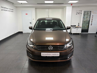 2016 Volkswagen Polo V Рестайлинг, коричневый, 1145000 рублей, вид 2