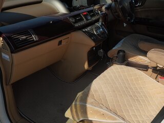2005 Honda Elysion I, белый, 550000 рублей, вид 5