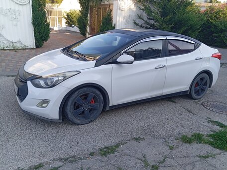 2011 Hyundai Avante V, белый, 915000 рублей, вид 5