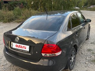 2015 Volkswagen Polo V Рестайлинг, серый, 1020000 рублей, вид 3
