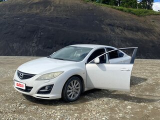 2011 Mazda 6 II (GH) Рестайлинг, белый, 900000 рублей, вид 1