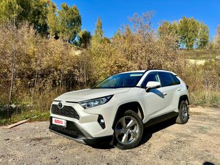 2019 Toyota RAV4 V (XA50), белый, 3170000 рублей, вид 1