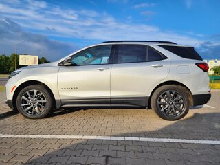 2022 Chevrolet Equinox III Рестайлинг, серебристый, 1890000 рублей, вид 5