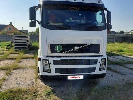 2007 Volvo FH, белый, 2334882 рублей, вид 2