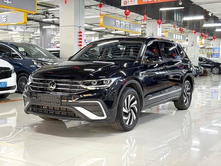 Открыть фотографии: Volkswagen Tiguan II Рестайлинг
