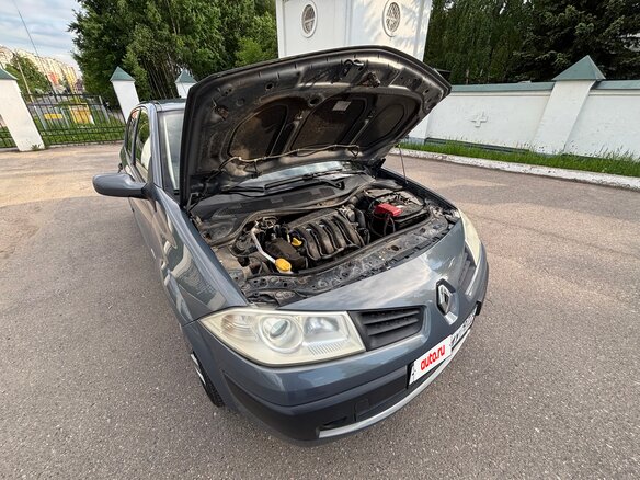 2007 Renault Megane II Рестайлинг, серый, 550000 рублей - вид 12