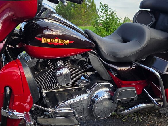 2010 Harley-Davidson Electra Glide, красный, 1070000 рублей - вид 2