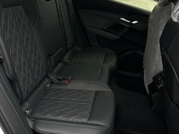 2026 Audi Q5 L III (GU), белый, 5990000 рублей - вид 28