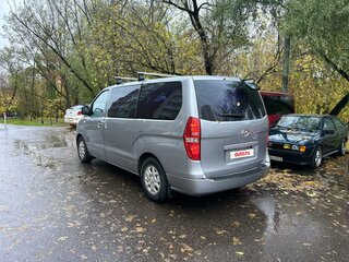 2012 Hyundai Grand Starex I, серый, 1550000 рублей, вид 4