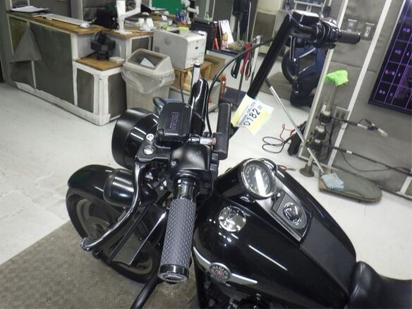 2017 Harley-Davidson Fat Bob, чёрный, 1032000 рублей - вид 6