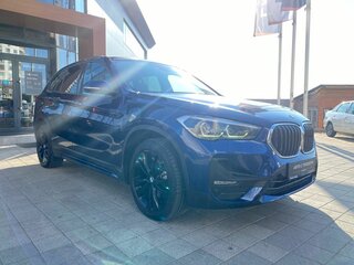 2019 BMW X1 18i sDrive II (F48) Рестайлинг, синий, 2450000 рублей, вид 3