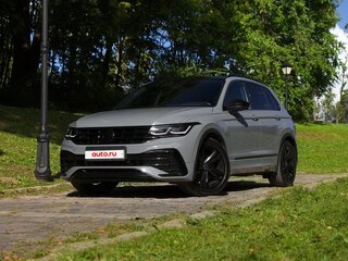 2021 Volkswagen Tiguan II Рестайлинг, белый, 3800000 рублей, вид 1
