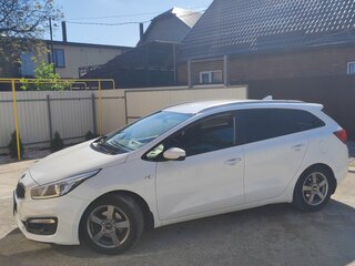 2018 Kia Ceed II Рестайлинг, белый, 1480000 рублей, вид 5