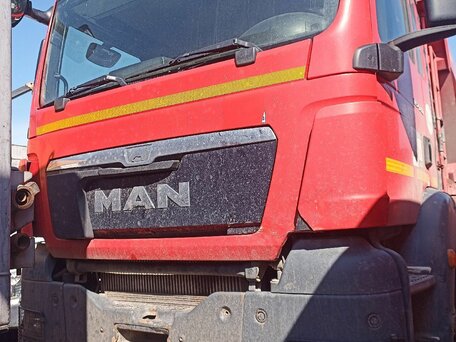 2015 MAN TGS, красный, 5753125 рублей, вид 1