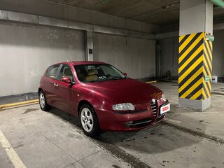 2004 Alfa Romeo 147 I, красный, 475000 рублей, вид 3