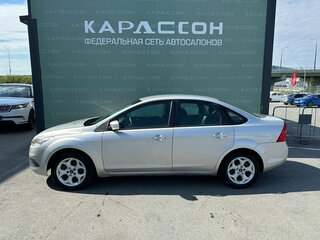 2010 Ford Focus II Рестайлинг, серебристый, 500000 рублей, вид 3