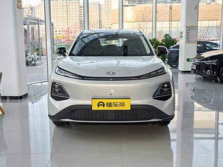2026 Changan Qiyuan Q05 51.9 kWh II, серебристый, 2321000 рублей, вид 1