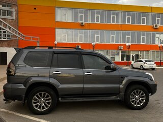 2003 Toyota Land Cruiser Prado 4-speed 120 Series, серый, 1500000 рублей, вид 2