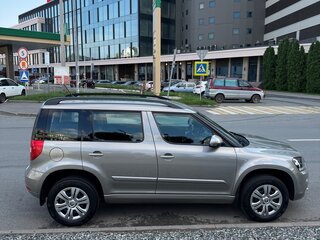 2016 Skoda Yeti I Рестайлинг, бежевый, 1549000 рублей, вид 4