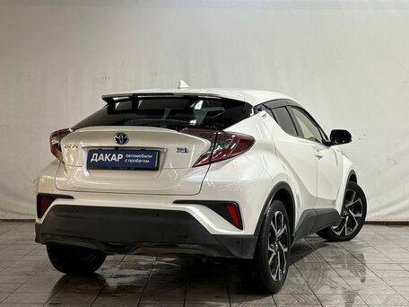 2018 Toyota C-HR I, белый, 1780000 рублей, вид 4
