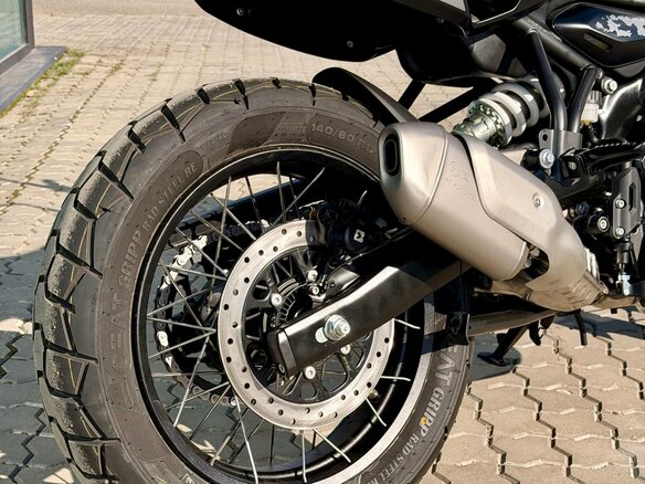 2026 Royal Enfield Himalayan, чёрный, 620000 рублей - вид 9