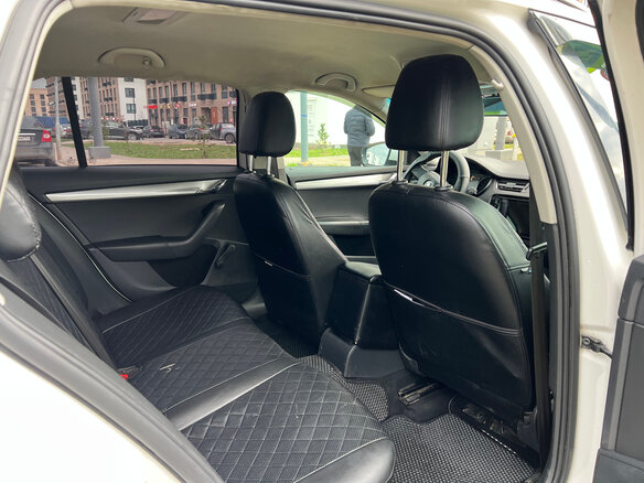 2014 Skoda Octavia III (A7), белый, 530000 рублей - вид 17
