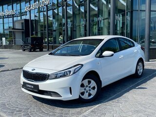 2019 Kia Cerato III Рестайлинг (Classic), белый, 1619000 рублей, вид 1