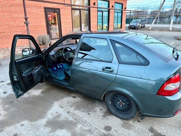 2009 Lada (ВАЗ) Priora I, серый, 350000 рублей - вид 5