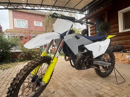 2023 Husqvarna FC 350, белый, 725000 рублей, вид 1