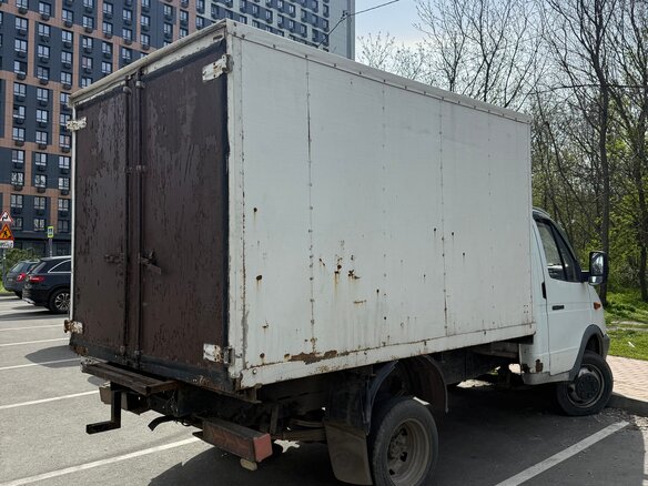 2005 ГАЗ ГАЗель (3302), белый, 350000 рублей - вид 3