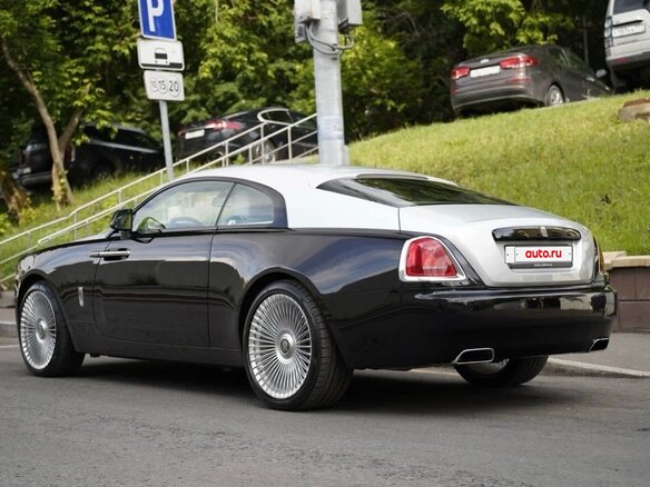 2014 Rolls-Royce Wraith, чёрный, 12950000 рублей - вид 1
