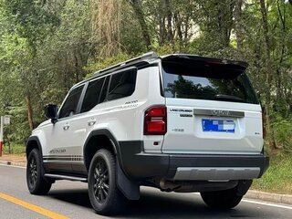 2025 Toyota Land Cruiser Prado 250 Series, белый, 9100000 рублей, вид 4