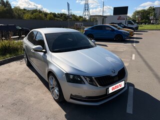 2019 Skoda Octavia III (A7) Рестайлинг, серебристый, 1850000 рублей, вид 1