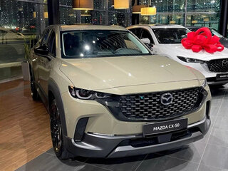 2026 Mazda CX-50, бежевый, 2970000 рублей, вид 2