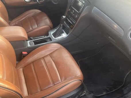 2013 Ford Mondeo IV Рестайлинг, зелёный, 950000 рублей, вид 5