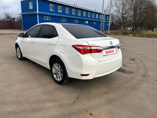 2015 Toyota Corolla XI (E160, E170, E180), белый, 1240000 рублей, вид 3