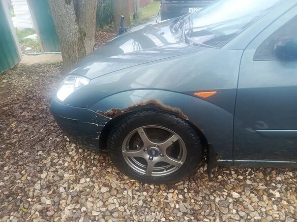 2002 Ford Focus I Рестайлинг, зелёный - вид 7