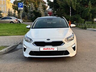 2018 Kia Ceed III, белый, 1720000 рублей, вид 2