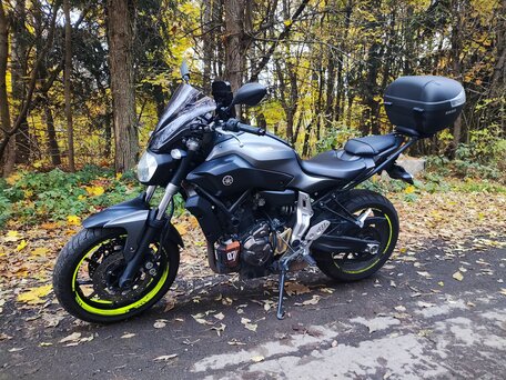 2016 Yamaha MT-07 (FZ-07), серый, 670000 рублей, вид 2