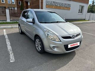 2010 Hyundai i20 I, серебристый, 680000 рублей, вид 4