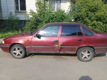 2004 Daewoo Nexia I, пурпурный, 120000 рублей, вид 2