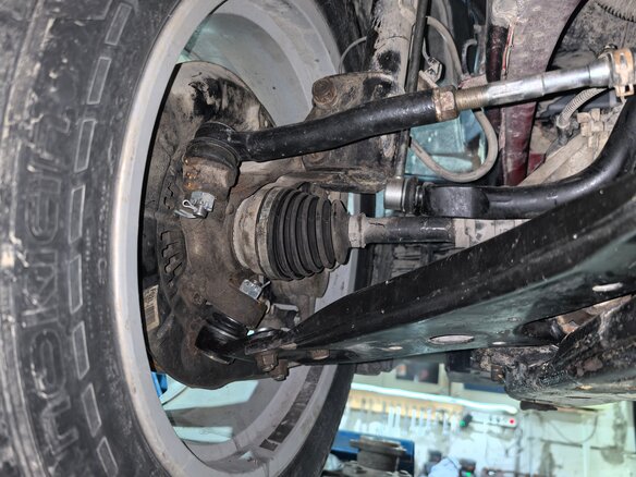 2011 Lexus RX 350 III, красный, 2120000 рублей - вид 12