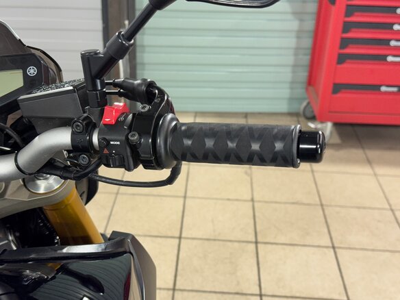 2014 Yamaha MT-09 (FZ-09), чёрный, 695000 рублей - вид 18